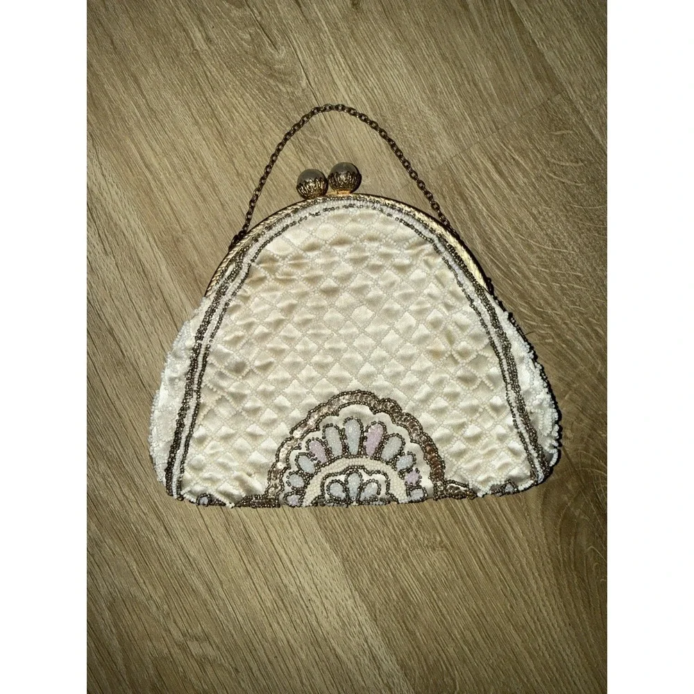 Vintage French Beaded Purse Satin Lining Pearl Details Art‎ Deco Antique